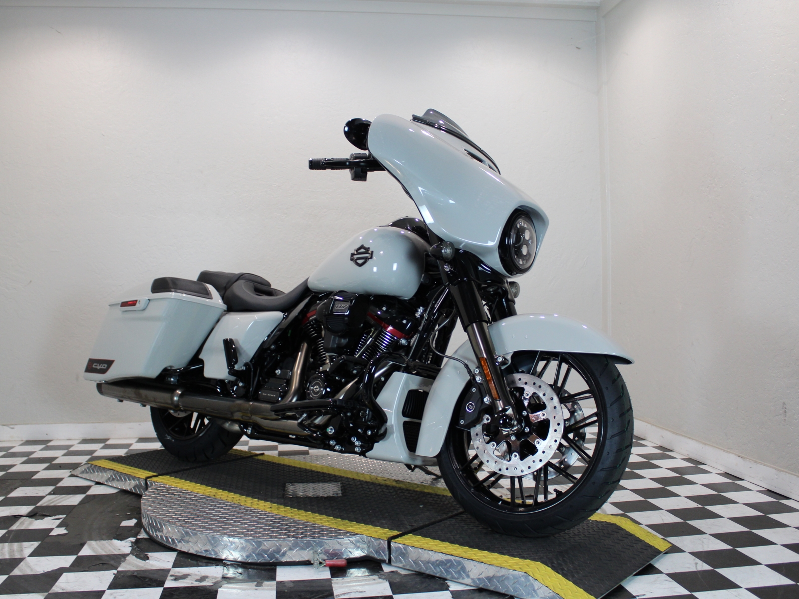 New 2020 Harley-Davidson CVO CVO Street Glide FLHXSE